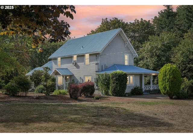 Property at 15693 S Hidden Rd, Mulino, OR 97042, 3 beds, 1.5 baths
