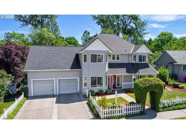 Property at 2812 SW Mawrcrest Ave, Gresham, OR 97080, 4 beds, 2.5 baths