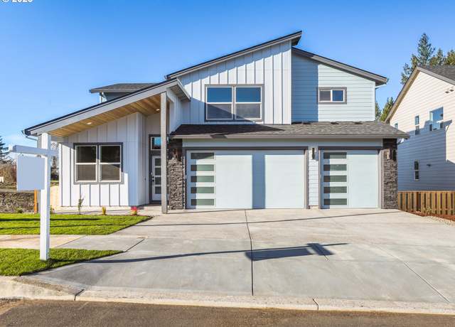 Property at 18865 SE Crooked River St #42, Sandy, OR 97055, 4 beds, 2.5 baths