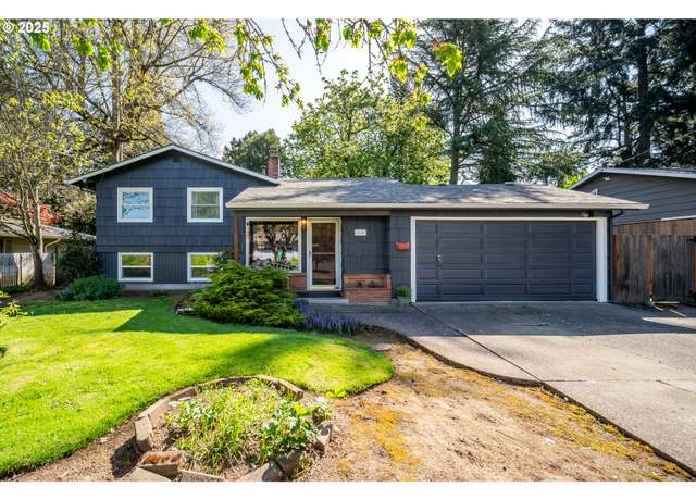 Property at 1620 NE 144th Ave, Portland, OR 97230, 3 beds, 2 baths