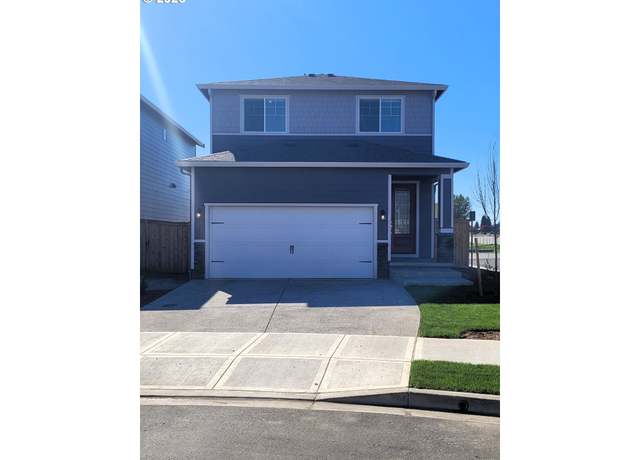 Property at 1350 NE 8th Ave, Battle Ground, WA 98604, 3 beds, 2.5 baths