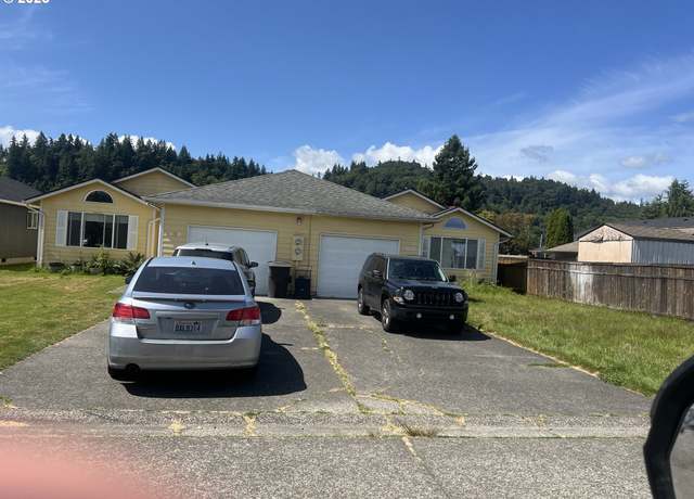 Property at 108 Cowan Ct, Longview, WA 98632, 4 beds, 4 baths