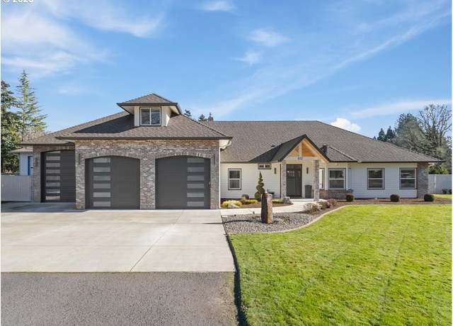 Property at 832 NE 68th Ave, Hillsboro, OR 97124, 4 beds, 4 baths