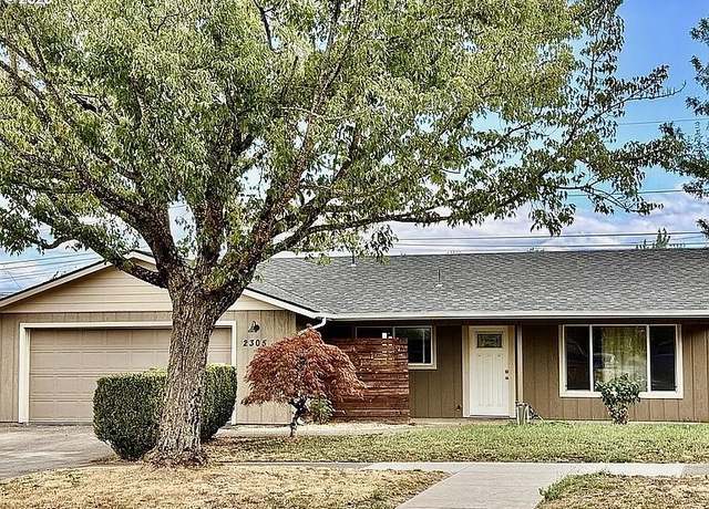 Property at 2305 Chambers St, Eugene, OR 97405, 3 beds, 2 baths