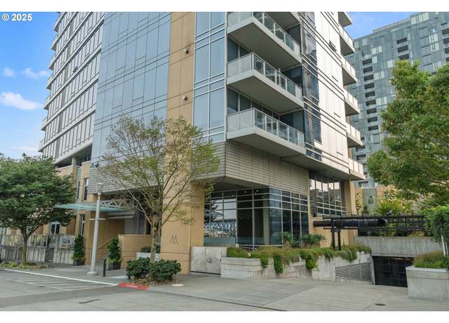 Property at 836 S Curry St #902, Portland, OR 97239, 3 beds, 2 baths