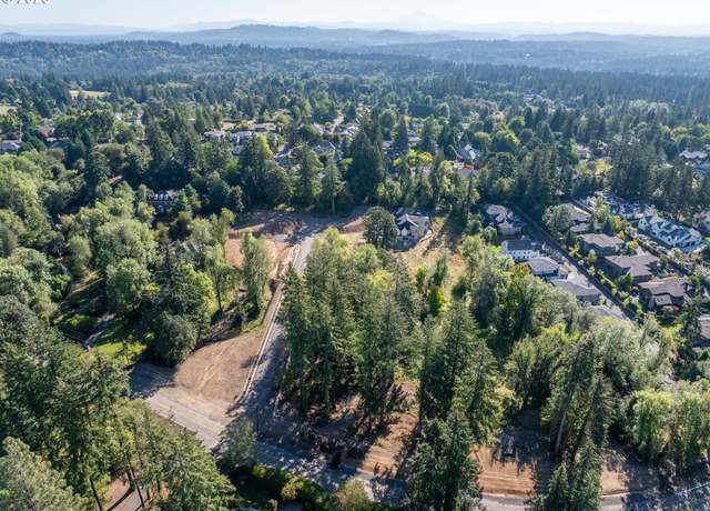 Property at 13560 Goodall Rd #8, Lake Oswego, OR 97034