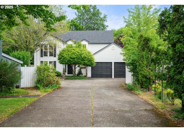 Property at 2901 SE 173rd Ct, Vancouver, WA 98683, 4 beds, 2.5 baths