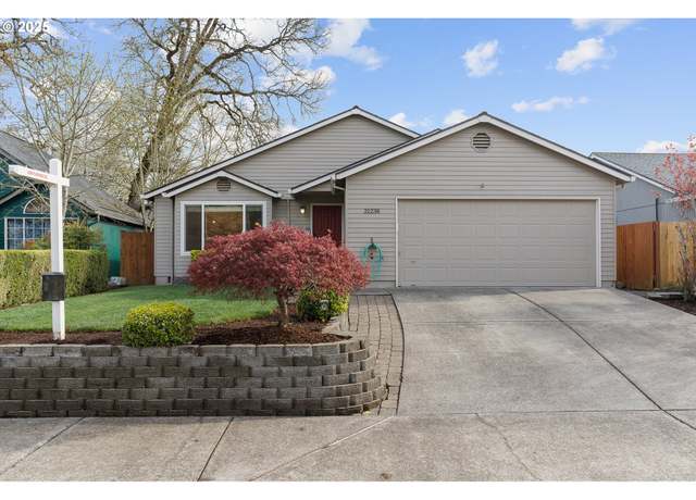 Property at 21238 SW Dana Ct, Beaverton, OR 97003, 3 beds, 2 baths