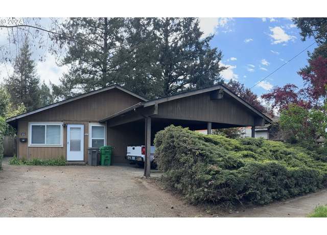 Property at 7410 7412 SE Woodstock Blvd, Portland, OR 97206, 4 beds, 3 baths