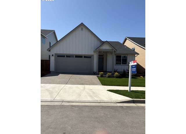 Property at 16644 SW Everton St, Tigard, OR 97224, 4 beds, 2 baths