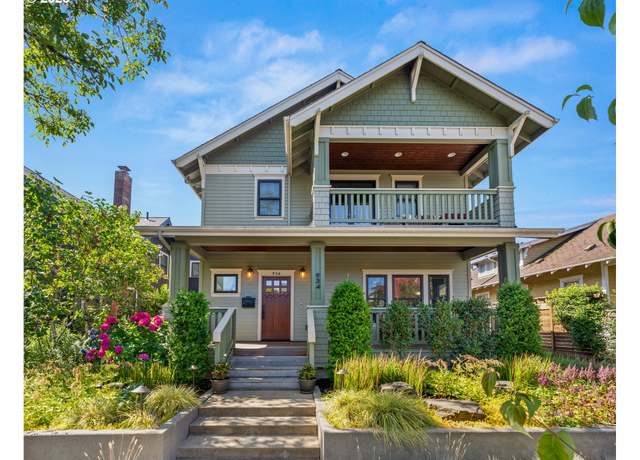 Property at 934 SE Rex St, Portland, OR 97202, 4 beds, 3.5 baths