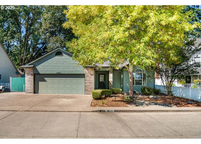 Property at 2029 Chase Loop, Albany, OR 97321, 3 beds, 2 baths