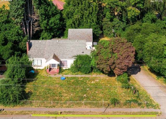 Property at 1401 N Goerig St, Woodland, WA 98674, 4 beds, 1 bath