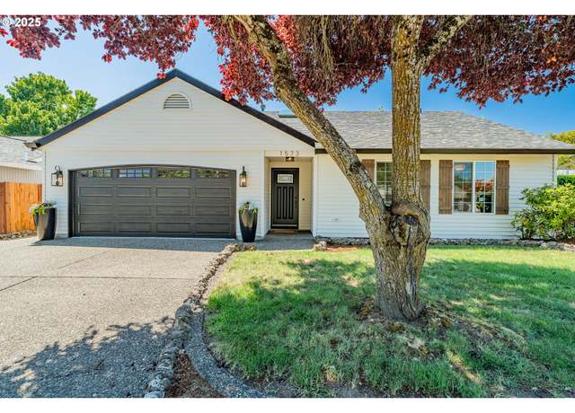 Property at 1573 SW 209th Ave, Beaverton, OR 97003, 4 beds, 2 baths