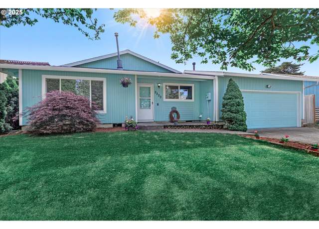 Property at 2220 SW Townsend Ct, Troutdale, OR 97060, 3 beds, 1 bath