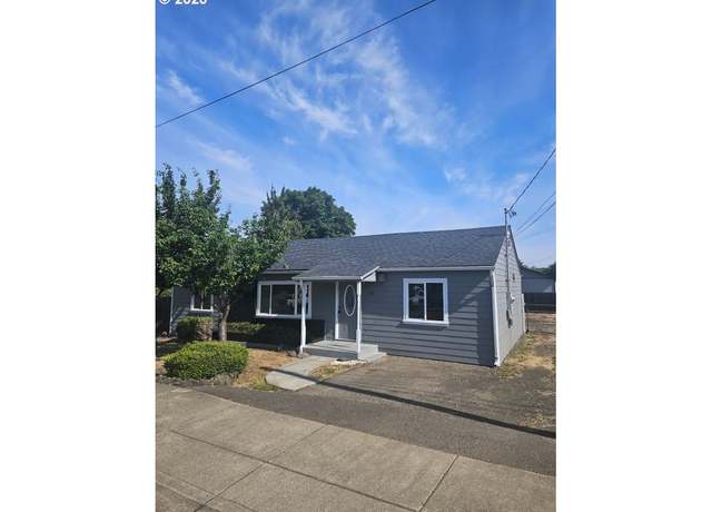 Property at 170 NE Exchange Ave, Roseburg, OR 97470, 2 beds, 1 bath