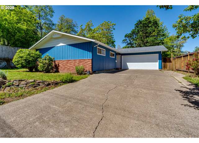 Property at 2220 Hayes St, Eugene, OR 97405, 3 beds, 1 bath