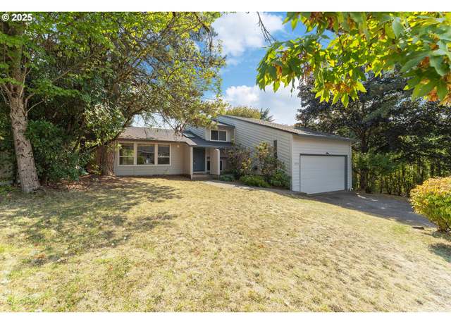 Property at 6518 SW 35th Ave, Portland, OR 97221, 3 beds, 3 baths