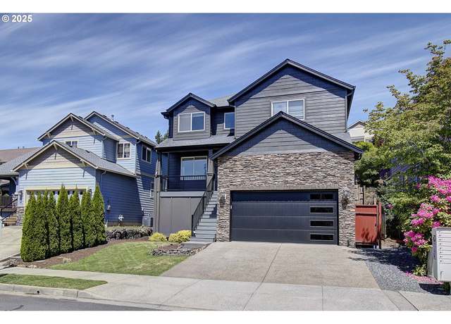 Property at 927 W Lookout Ridge Dr, Washougal, WA 98671, 4 beds, 2.5 baths