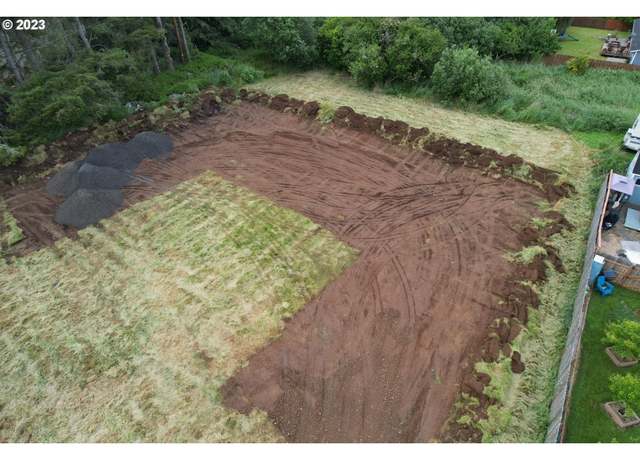 Property at 1120 E Harbor Dr, Warrenton, OR 97146