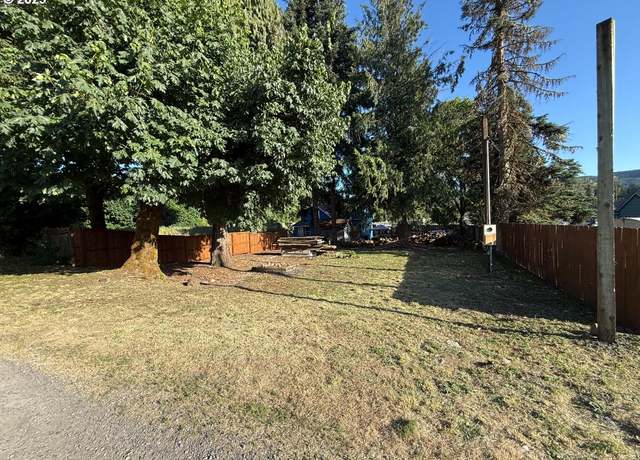 Property at 21958 Emma St, Mehama, OR 97384