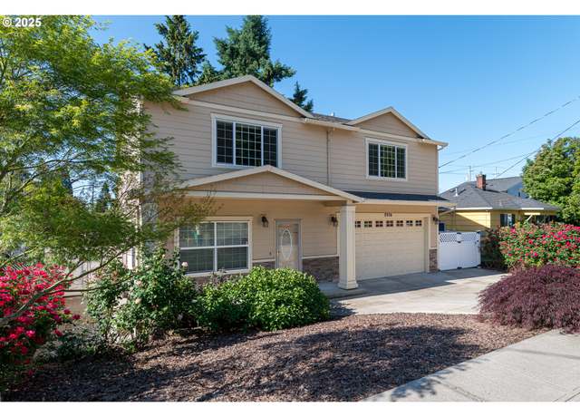 Property at 8904 NE Milton St, Portland, OR 97220, 4 beds, 2.5 baths
