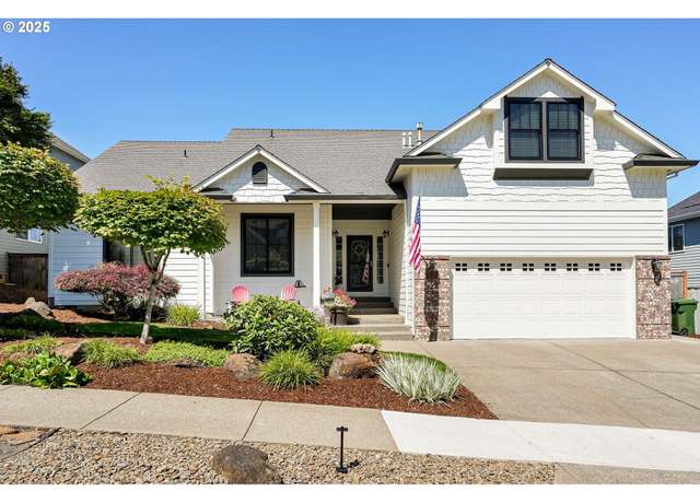 Property at 155 Breyonna Way, Silverton, OR 97381, 4 beds, 2.5 baths