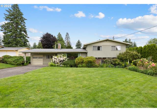 Property at 1627 NE 143rd Ave, Portland, OR 97230, 4 beds, 2 baths