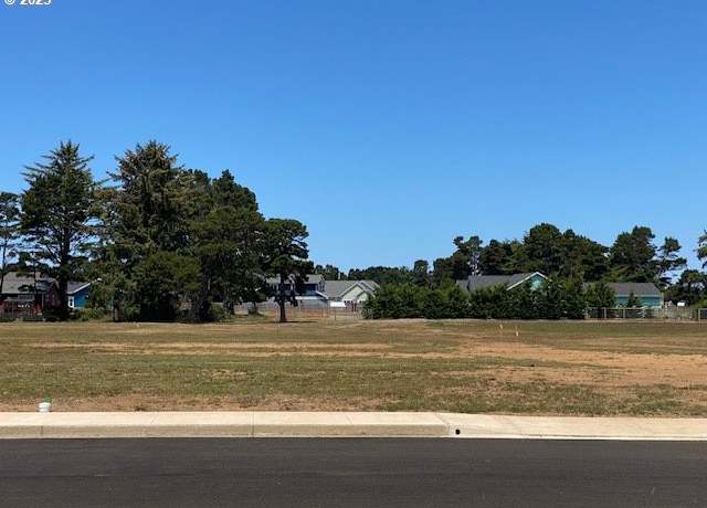 Property at Shearwater Cir #6, Bandon, OR 97411