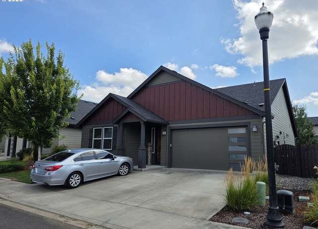 Property at 10719 NE 121st Ave, Vancouver, WA 98660, 3 beds, 2 baths