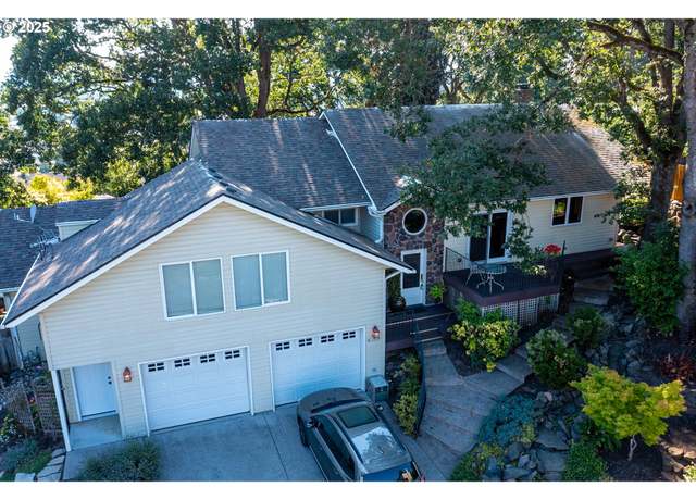 Property at 4200 NW Rose St, Vancouver, WA 98660, 3 beds, 2.5 baths