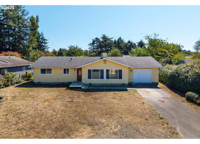 Property at 950 NE 1st St, Bandon, OR 97411, 3 beds, 2 baths