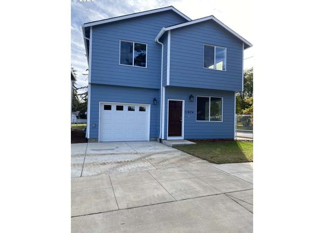 Property at 11804 SE Schiller St, Portland, OR 97266, 4 beds, 2.5 baths