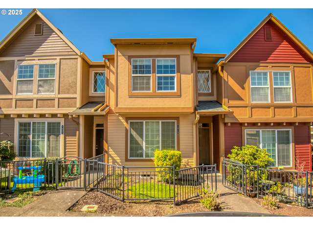 Property at 1619 SW San Mateo Ter, Beaverton, OR 97003, 2 beds, 2.5 baths