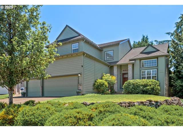 Property at 14652 SW Grandview Ln, Tigard, OR 97224, 4 beds, 3 baths