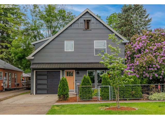 Property at 2220 17th Ave, Forest Grove, OR 97116, 3 beds, 2.5 baths