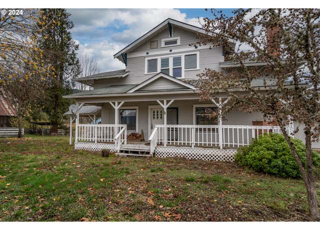 Property at 1191 Coos Bay Wagon Rd, Roseburg, OR 97471, 4 beds, 5 baths