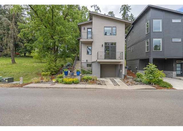Property at 1892 Cousteau Loop SE, Salem, OR 97302, 3 beds, 3.5 baths