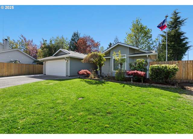 Property at 1218 SE Park Crest Ave, Vancouver, WA 98683, 4 beds, 2 baths