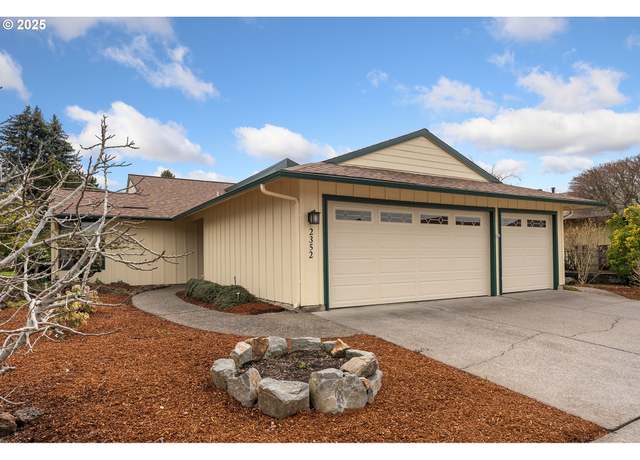 Property at 2352 NE 151st Ave, Portland, OR 97230, 2 beds, 2 baths
