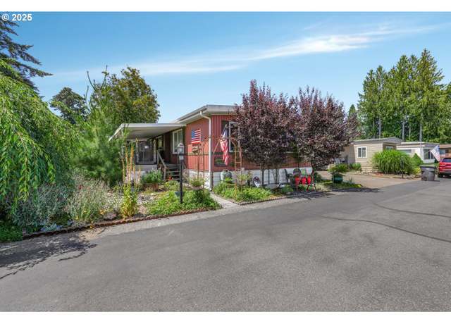 Property at 15130 S Maplelane Rd #4, Oregon City, OR 97045, 2 beds, 2 baths
