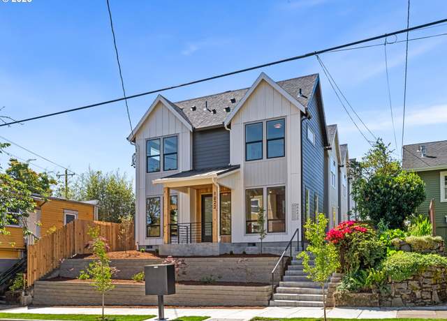 Property at 1212 SE Center St #6, Portland, OR 97202, 2 beds, 2.5 baths