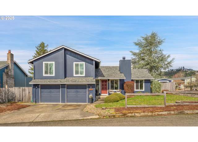Property at 12655 SE Huron St, Clackamas, OR 97015, 3 beds, 2.5 baths