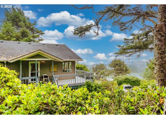 Property at 117 SW 66th St, South Beach, OR 97366, 2 beds, 3 baths