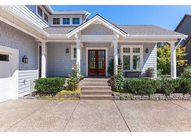Property at 14976 SW 141st Ave, Tigard, OR 97224, 5 beds, 3.5 baths