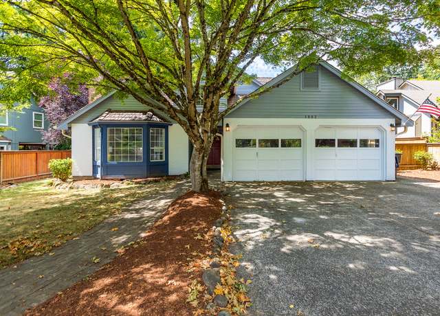 Property at 1802 SE 113th Ave, Vancouver, WA 98664, 4 beds, 2.5 baths