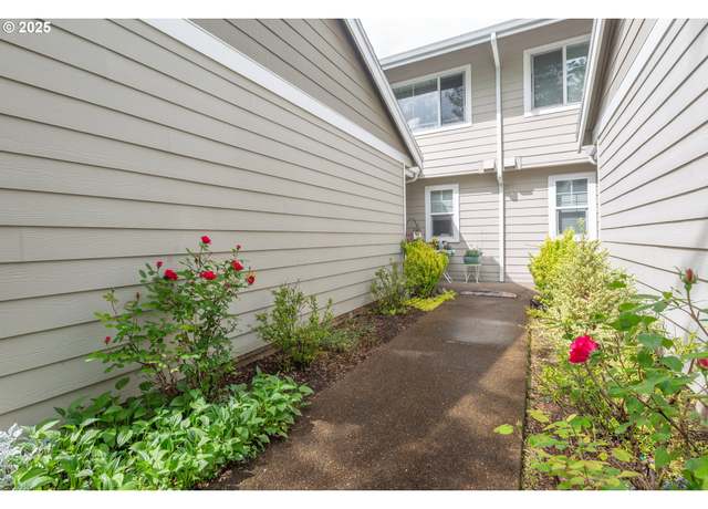 Property at 14217 SW Barrows Rd, Beaverton, OR 97007, 2 beds, 2.5 baths