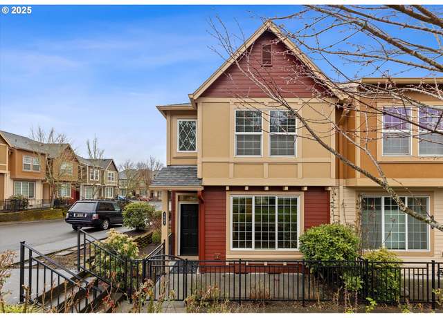Property at 1607 SW 170th Ave, Beaverton, OR 97003, 3 beds, 2.5 baths