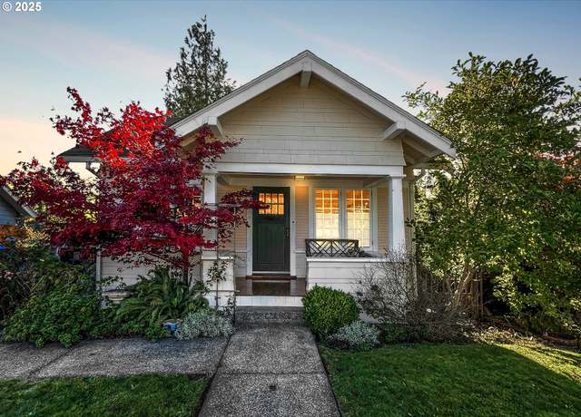 Property at 509 Kensington Ave, Astoria, OR 97103, 1 bed, 2 baths