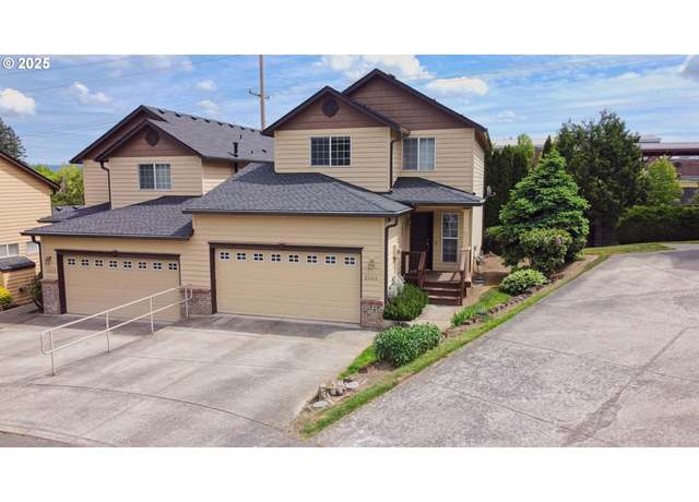 Property at 2101 NE 137th Ct, Vancouver, WA 98684, 3 beds, 2.5 baths